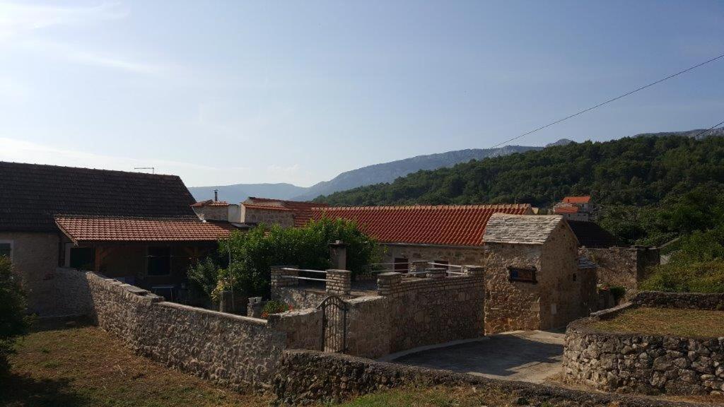 Holiday House With A Swimming Pool Vrbanj, Hvar - 11040 Exteriör bild
