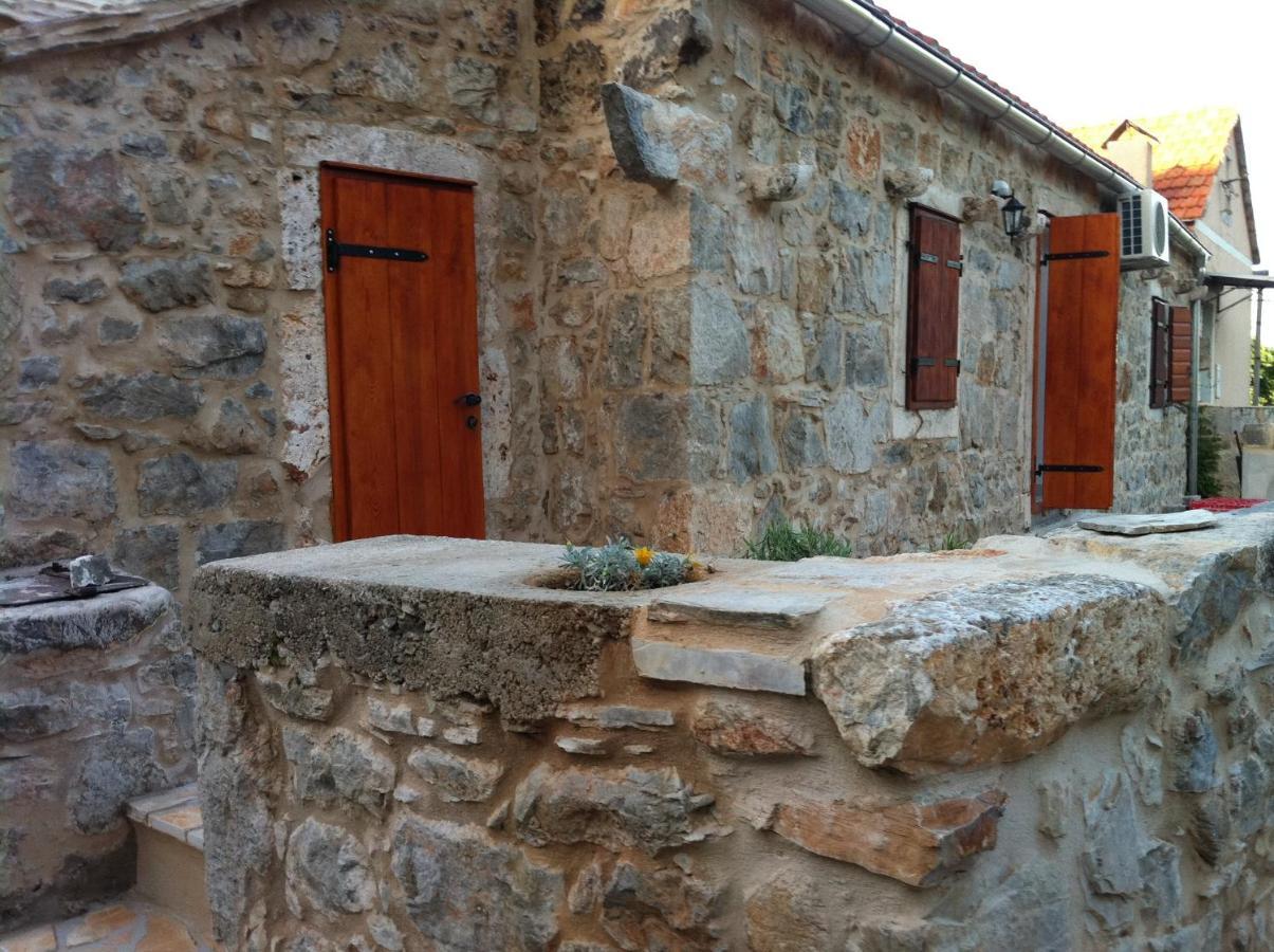 Holiday House With A Swimming Pool Vrbanj, Hvar - 11040 Exteriör bild